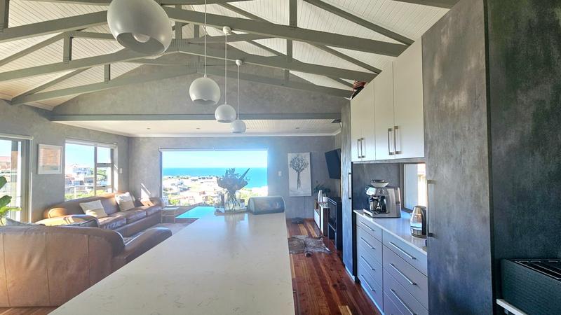 3 Bedroom Property for Sale in Dana Bay Western Cape